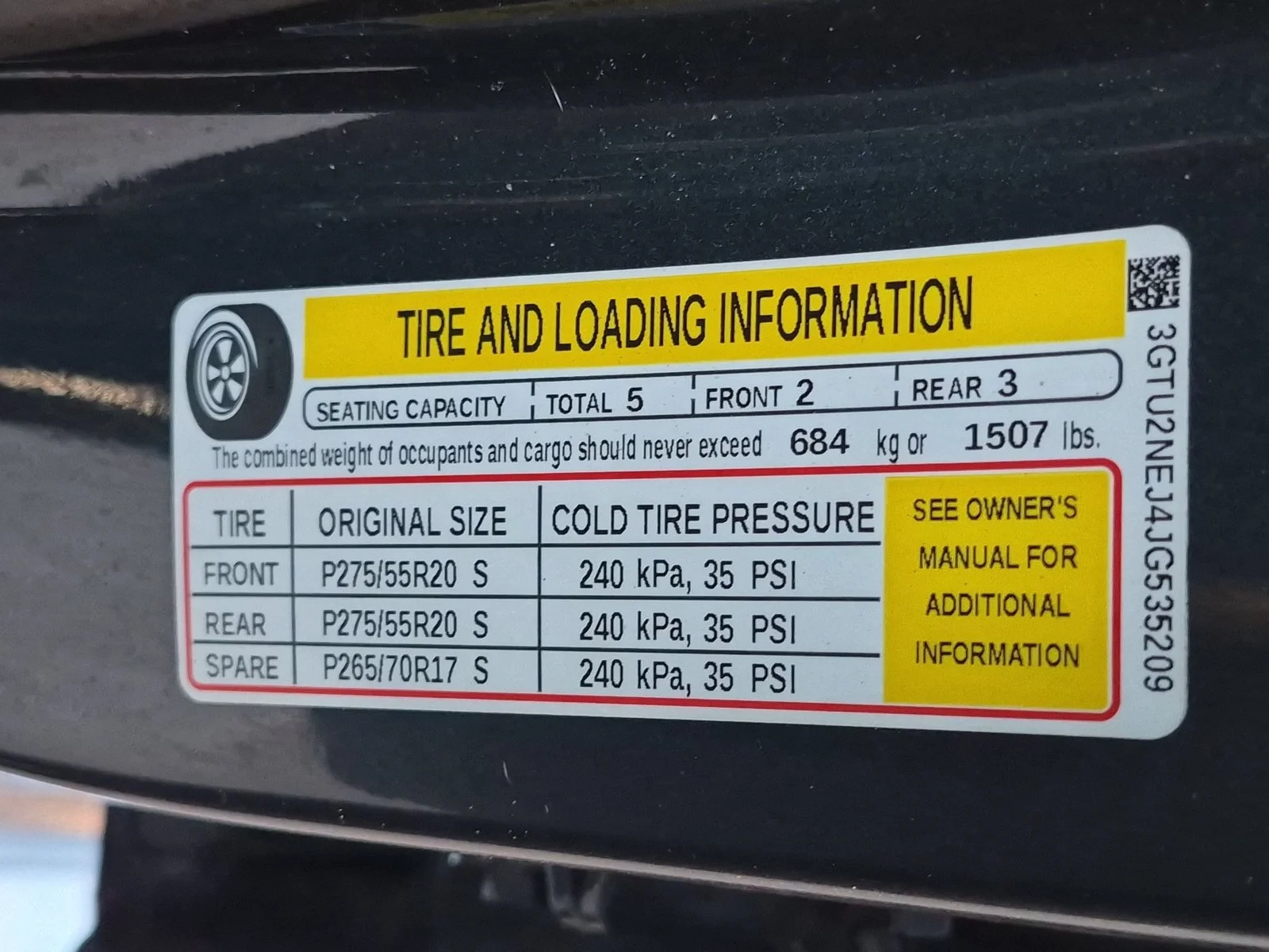 Used 2018 Dark Slate Metallic GMC SLT image 26