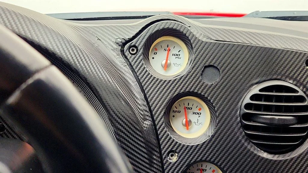 Used 2004 Viper Red Dodge 2dr Convertible SRT10 with Bluetooth Connectivity image 19