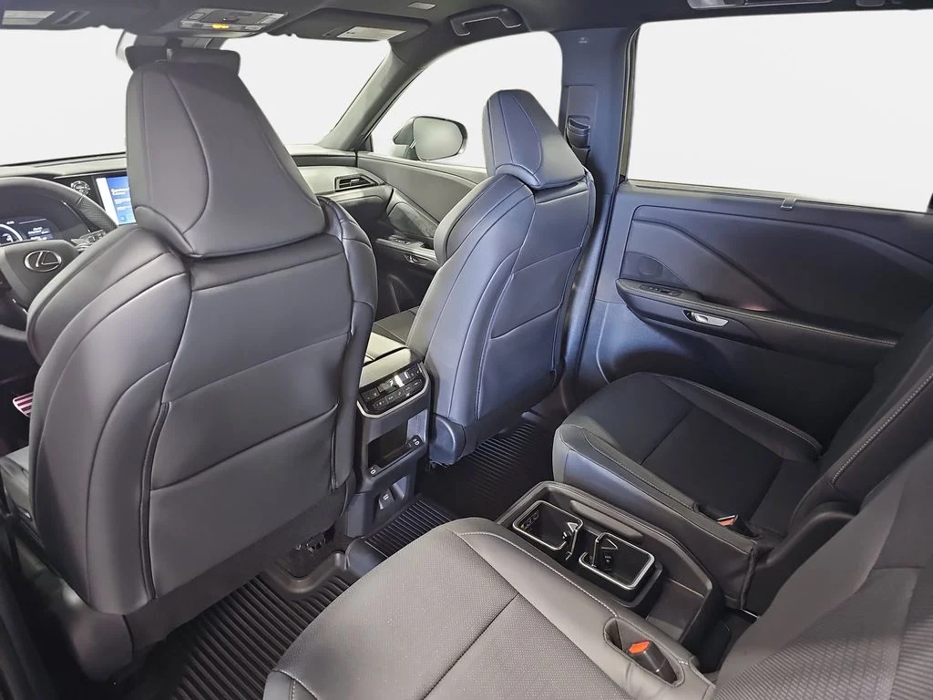 New 2026  Lexus 500h F SPORT Performance Premium image 11