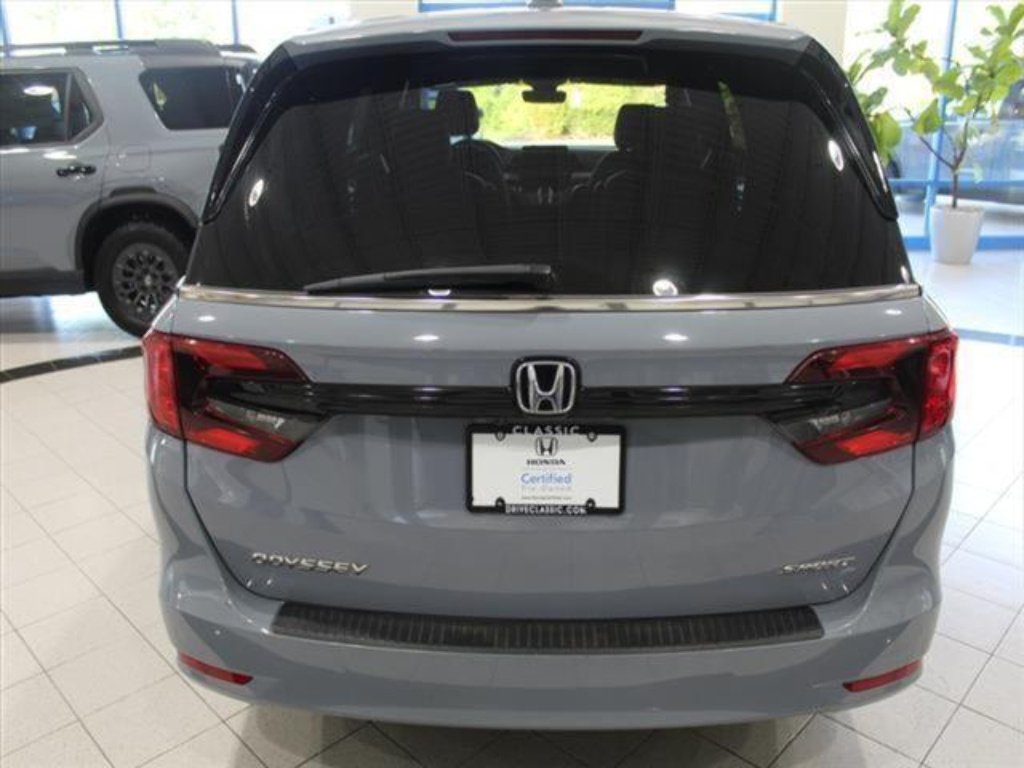 2023 Honda Odyssey SPORT - Photo 6