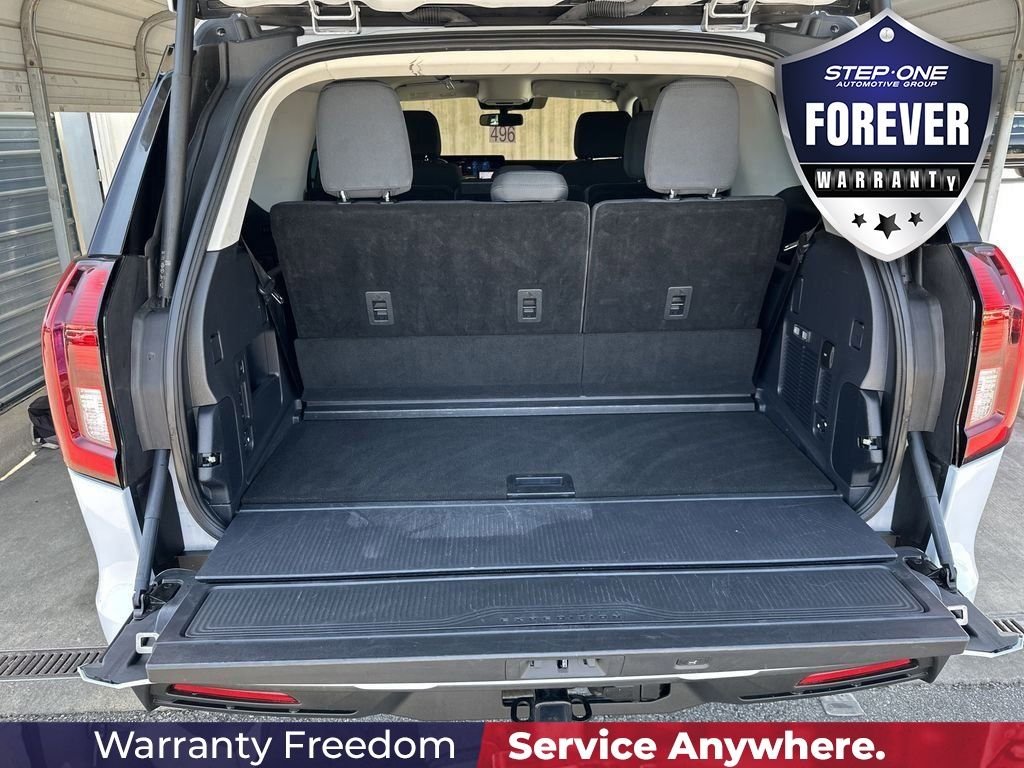 Used 2025 Silver Ford Active image 30