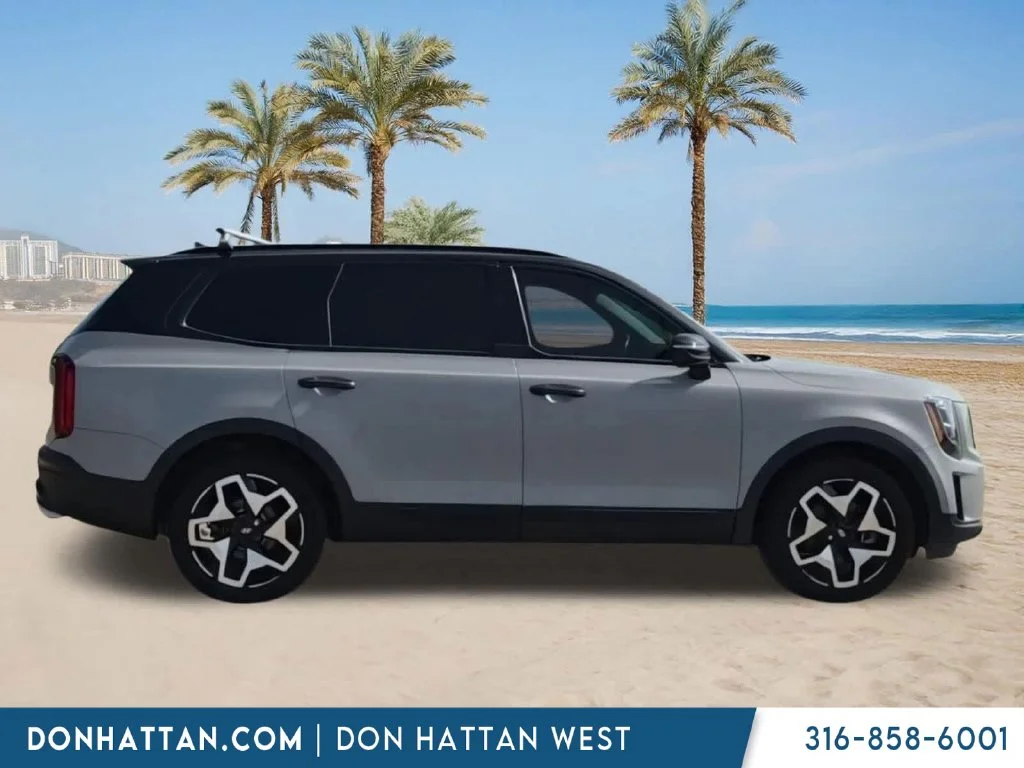 Used 2022 Gray Kia SX image 1