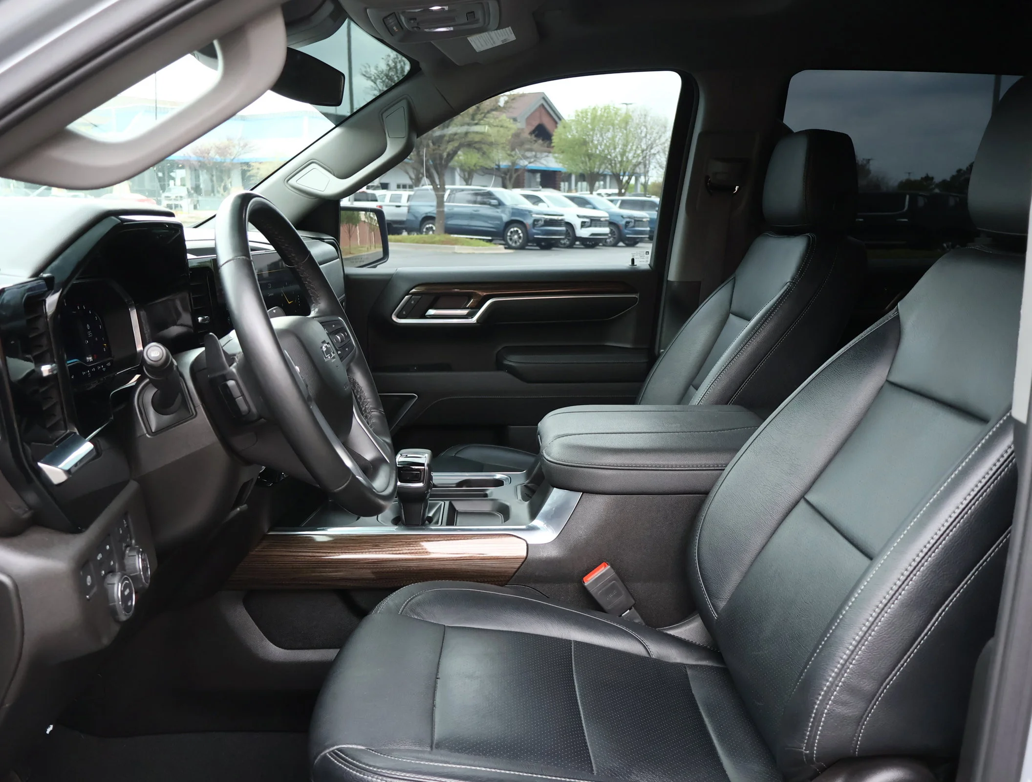 2024 Chevrolet Silverado 1500 RST - Photo 11