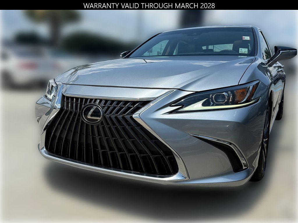 Certified Used 2022 Iridium Lexus Base image 4