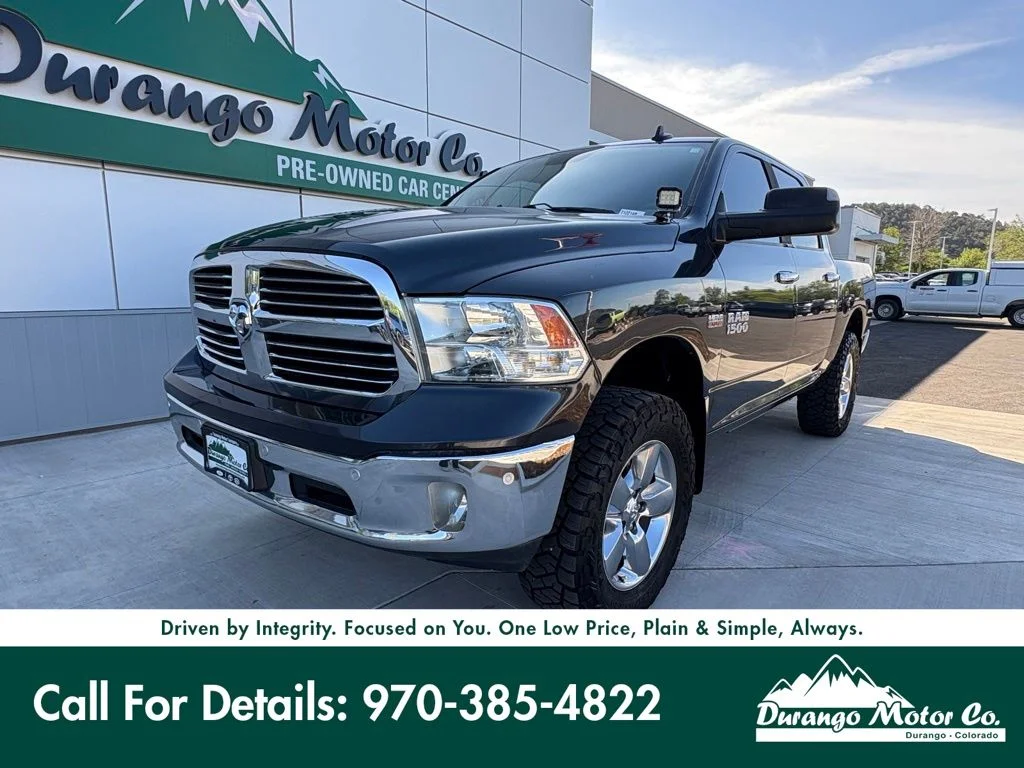 2017 RAM 1500 Big Horn 4x4 Crew Cab 5'7's photo