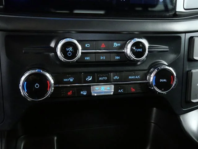 Certified Used 2025  Ford Tremor image 23