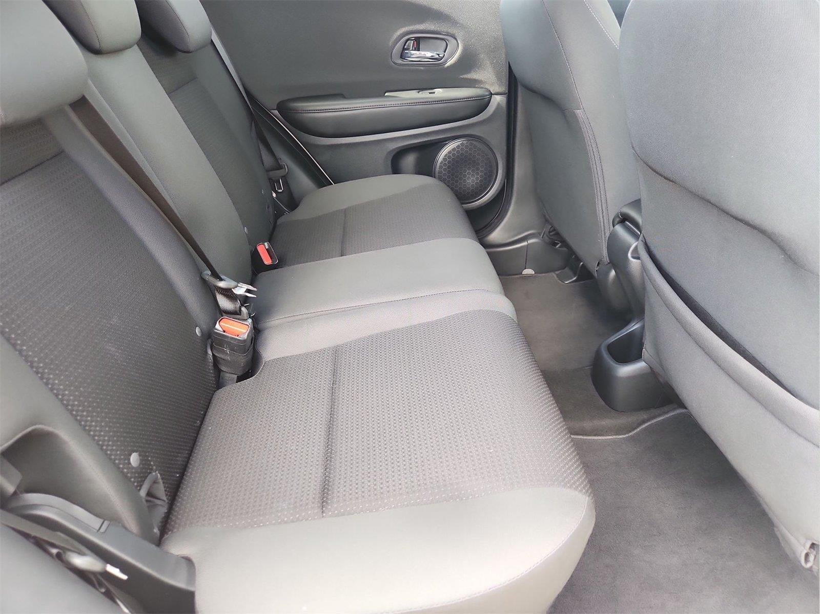 2022 Honda HR-V photo 23 of 30