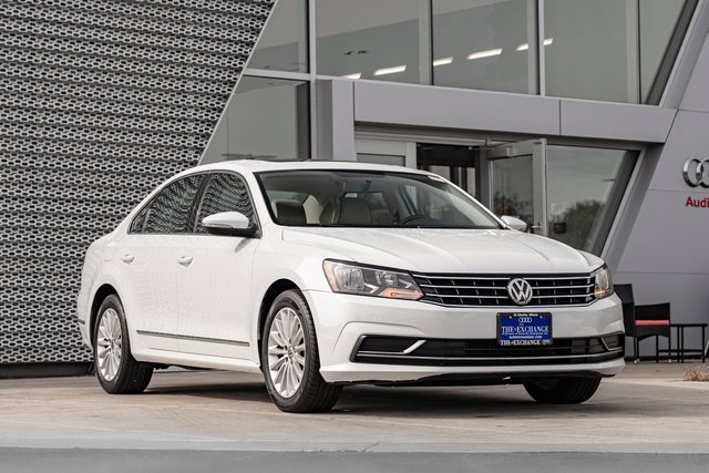 2016 Volkswagen Passat 1.8T SE