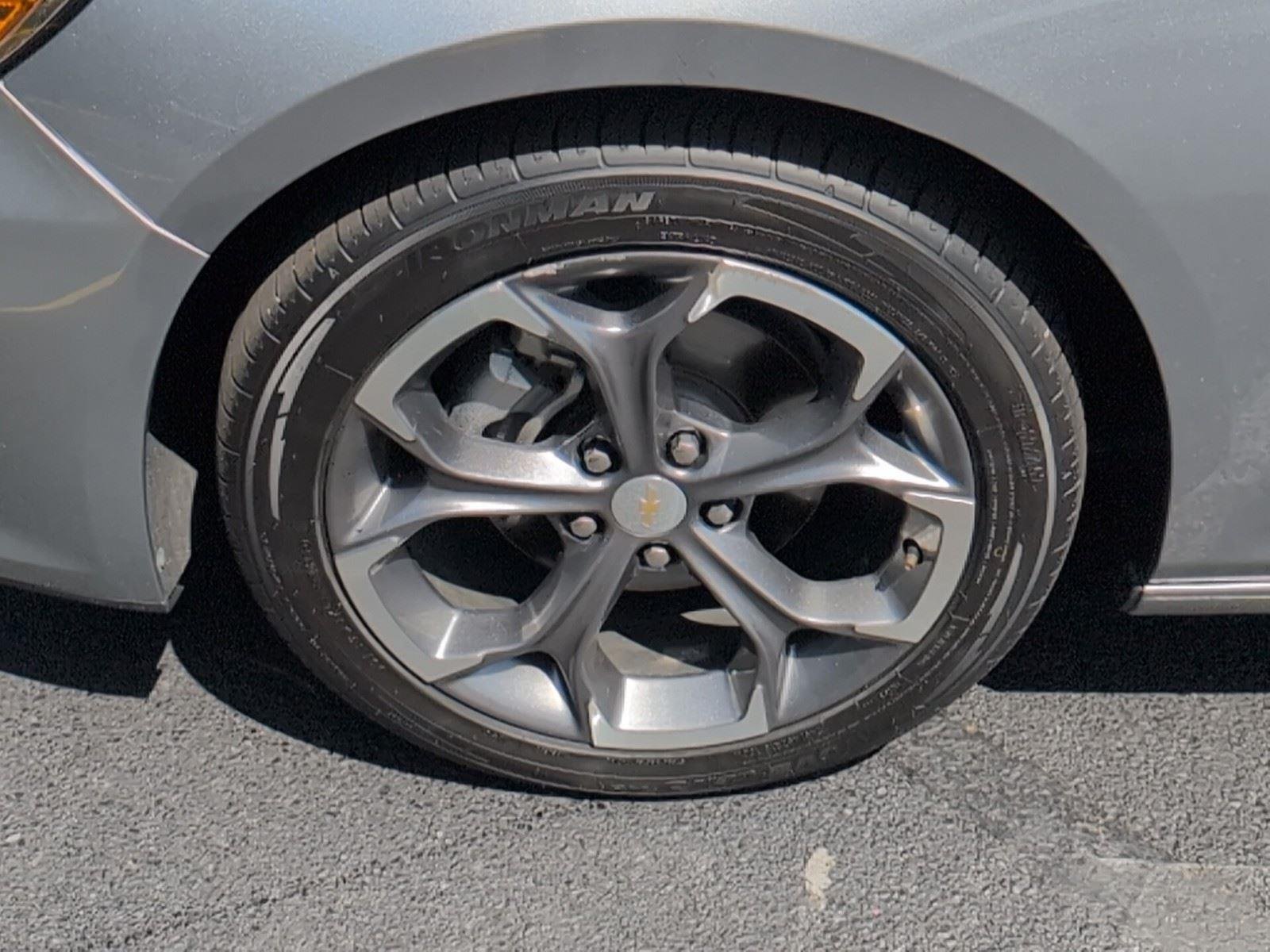 Used 2024 Sterling Gray Metallic Chevrolet LT image 11