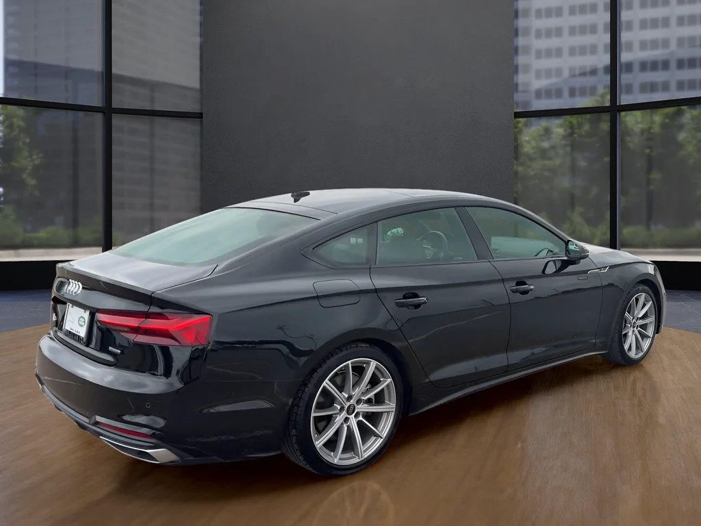 Used 2025 White Audi  image 5