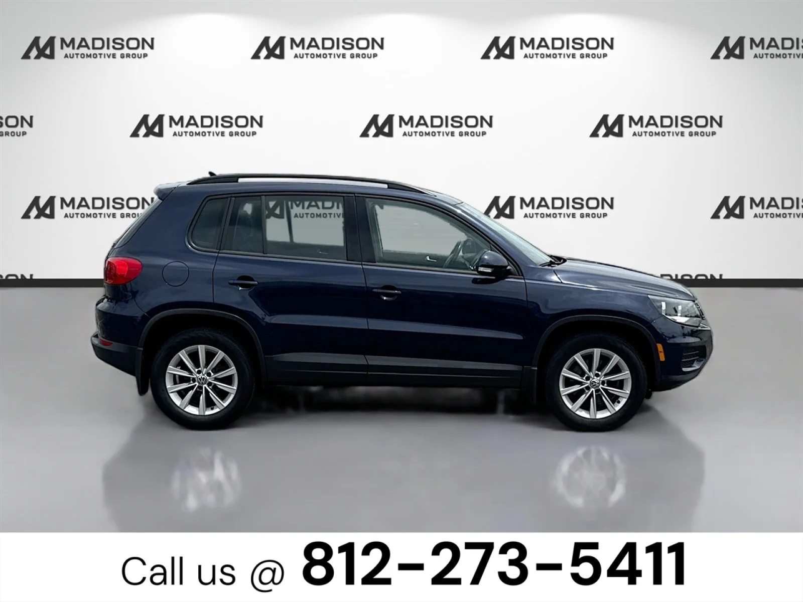 Used 2015 BLUE Volkswagen SE image 4