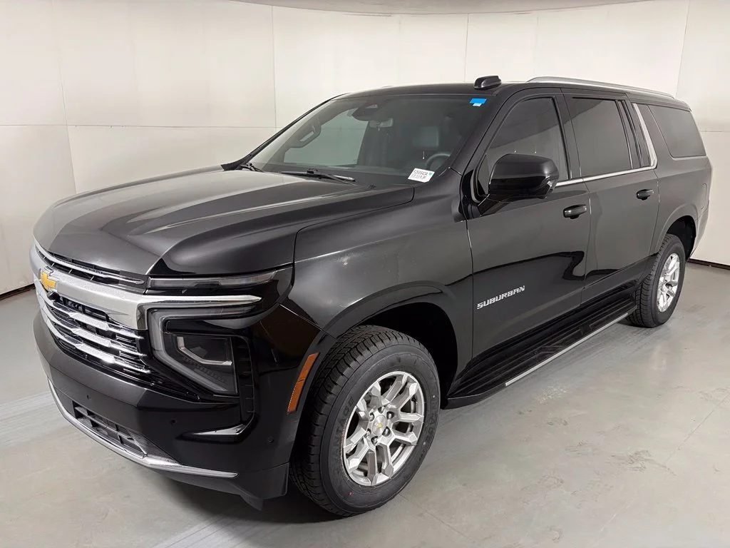 Used 2025 Black Chevrolet LT image 5