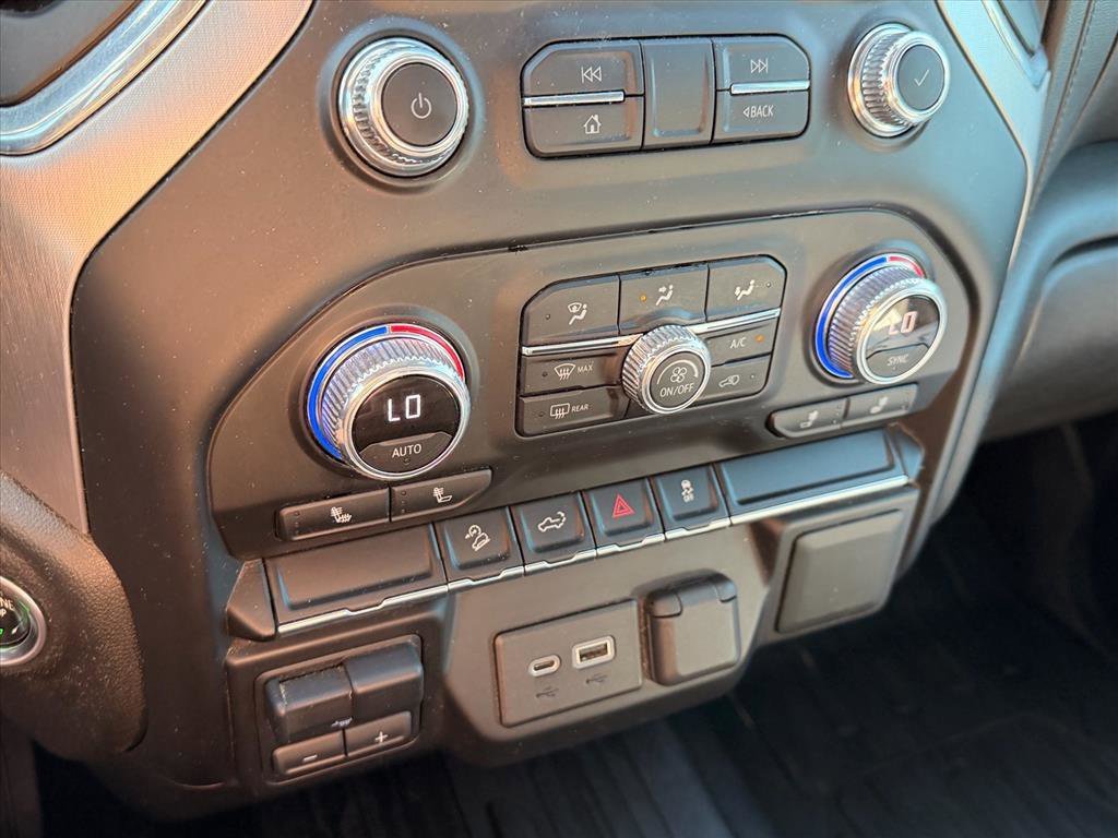 Used 2021 Cayenne Red Tintcoat GMC SLE image 18
