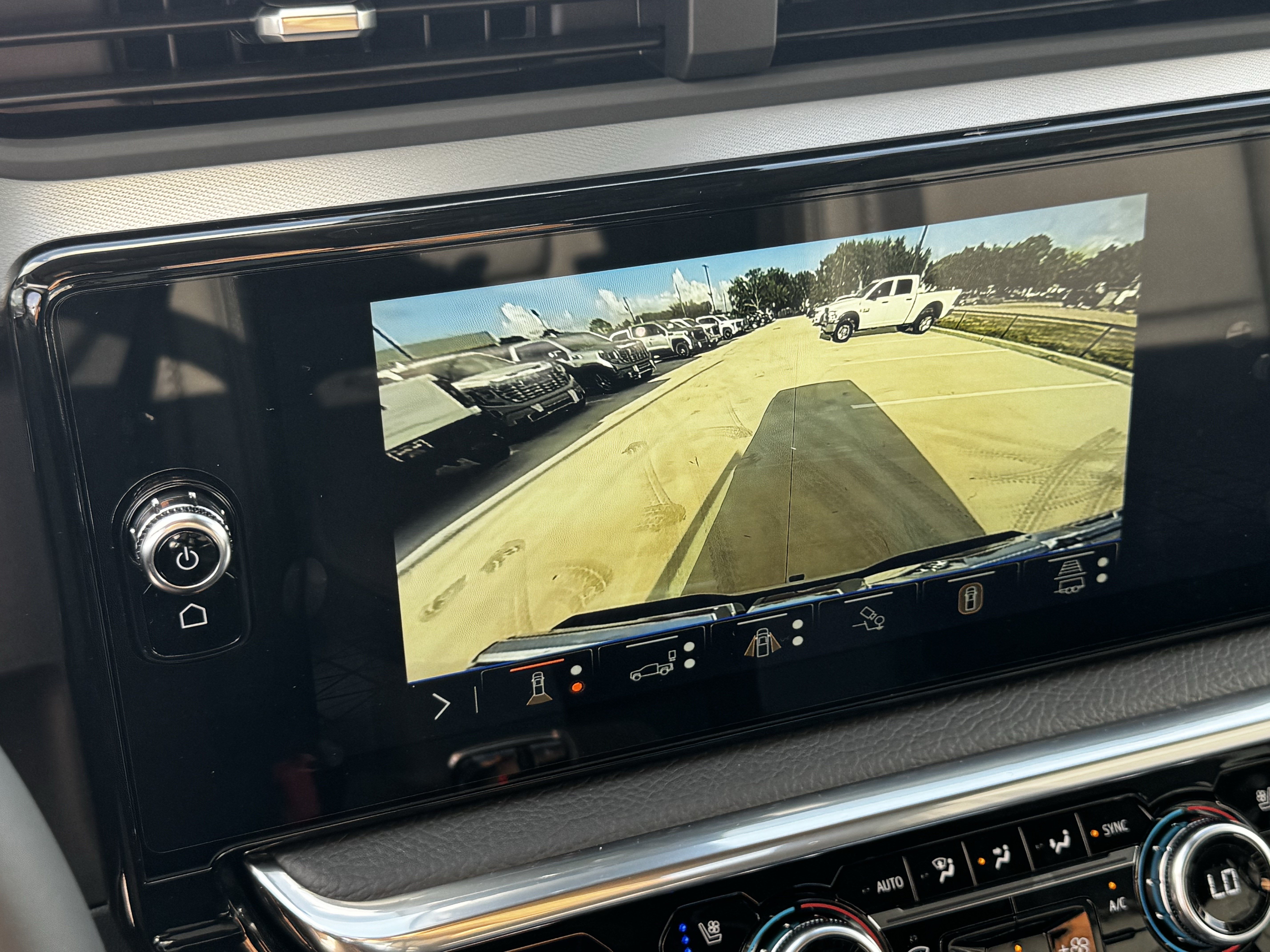 2026 GMC Sierra 1500 Denali - Photo 13