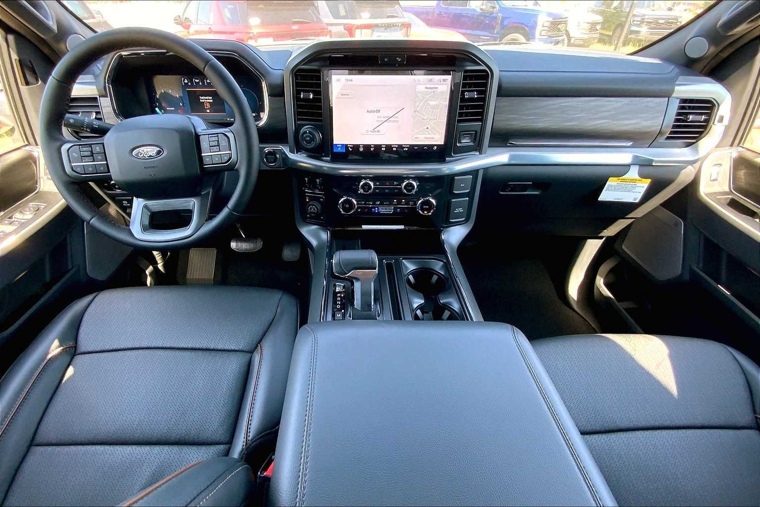 Certified Pre-Owned 2025 Ford F-150 LARIAT