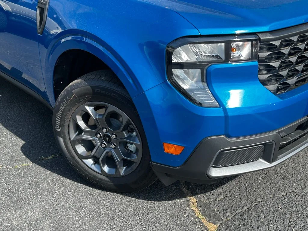 New 2026 Velocity Blue Ford XLT image 2