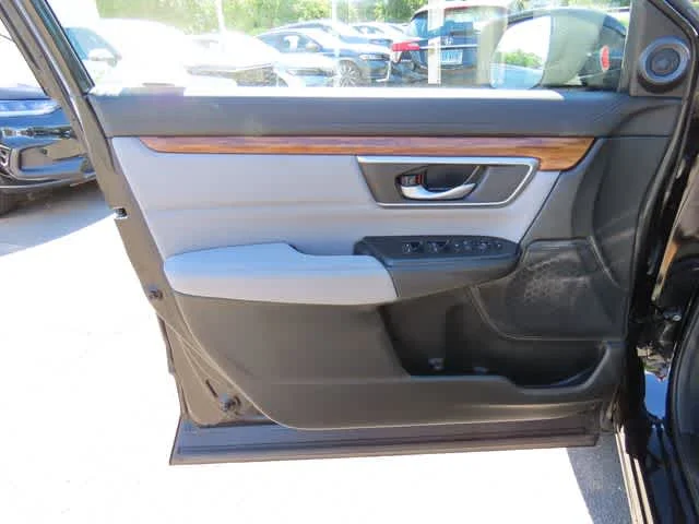 Certified Used 2020 Crystal Black Pearl Honda EX image 16