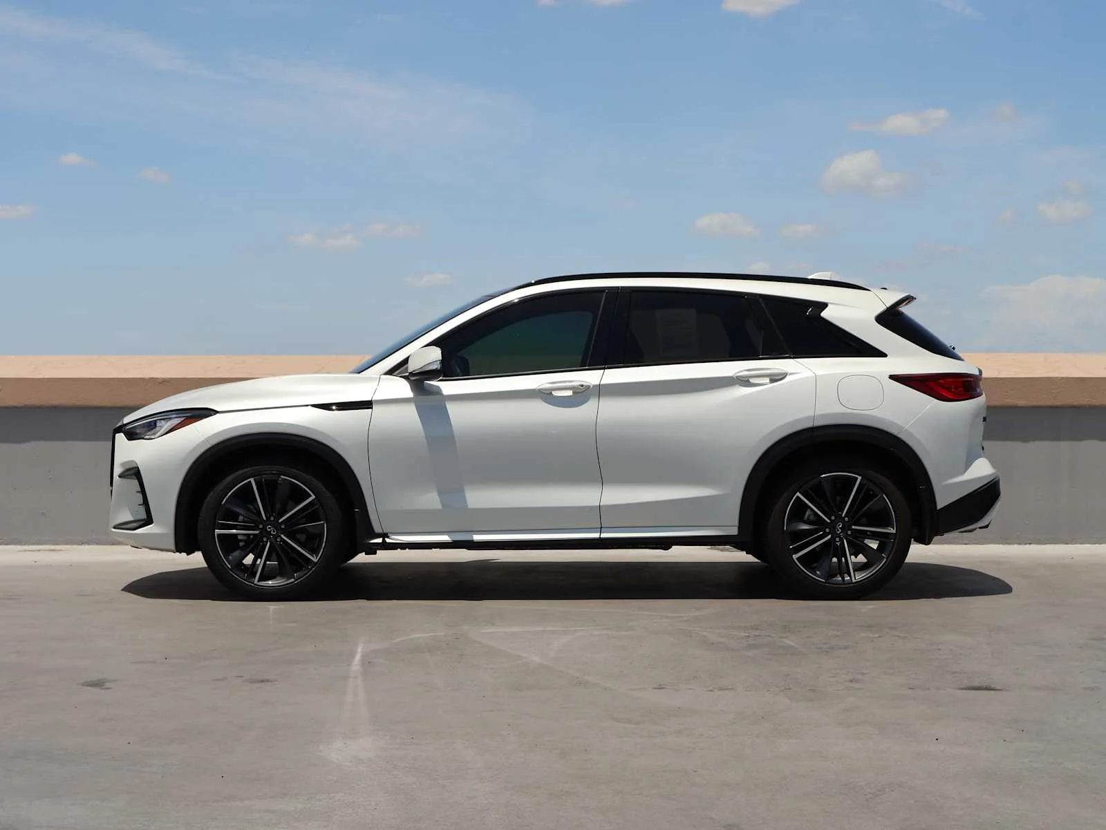 Certified Used 2023 Radiant White INFINITI SPORT image 5