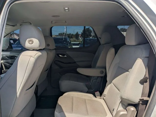 Used 2020 Silver Ice Metallic Chevrolet LT image 10