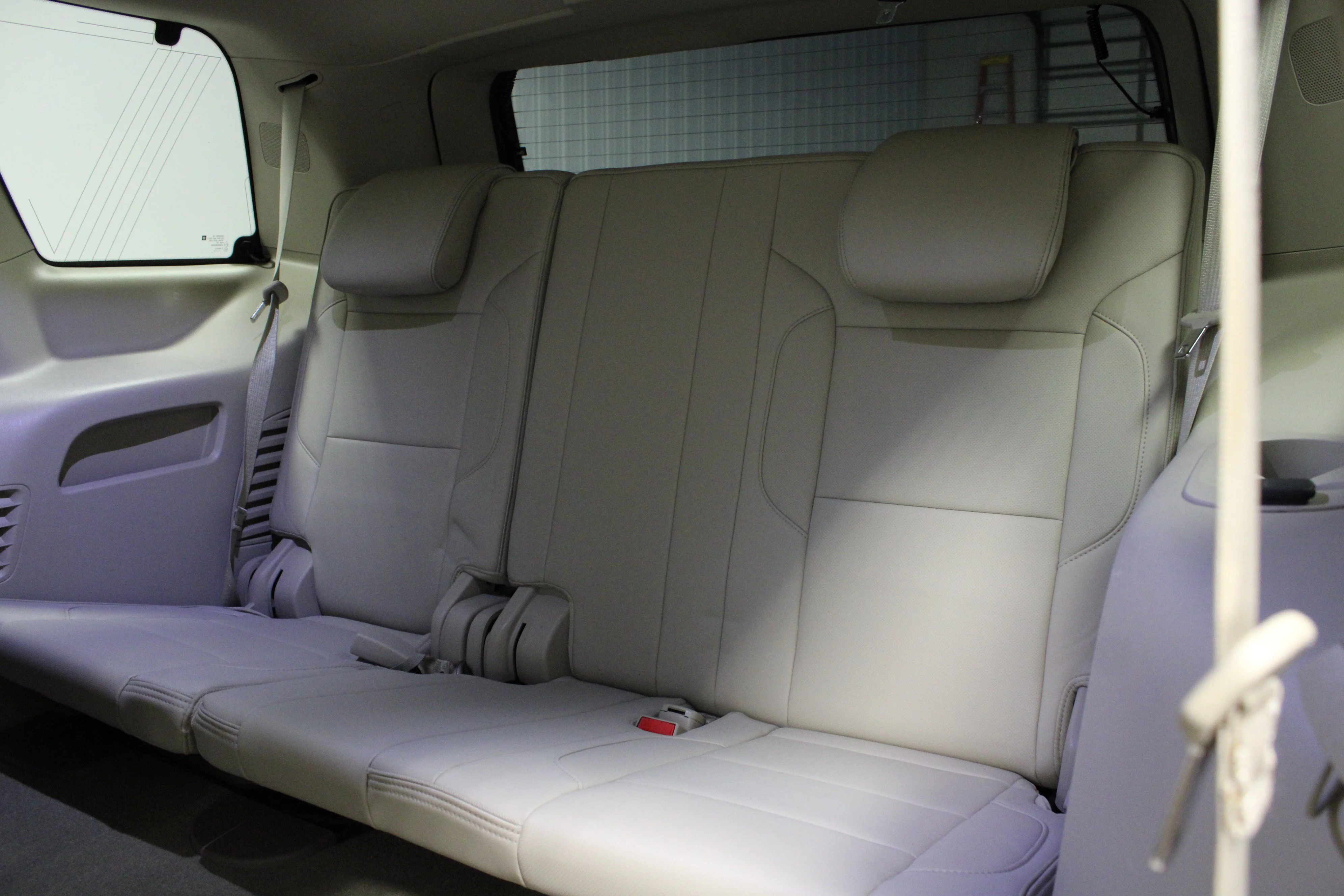 Used 2018 IRIDIUM METALLIC GMC Denali image 15