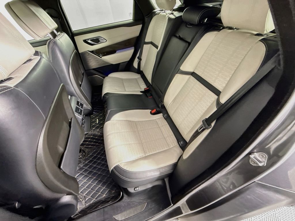 Used 2018 Corris Gray Land Rover First Edition image 26