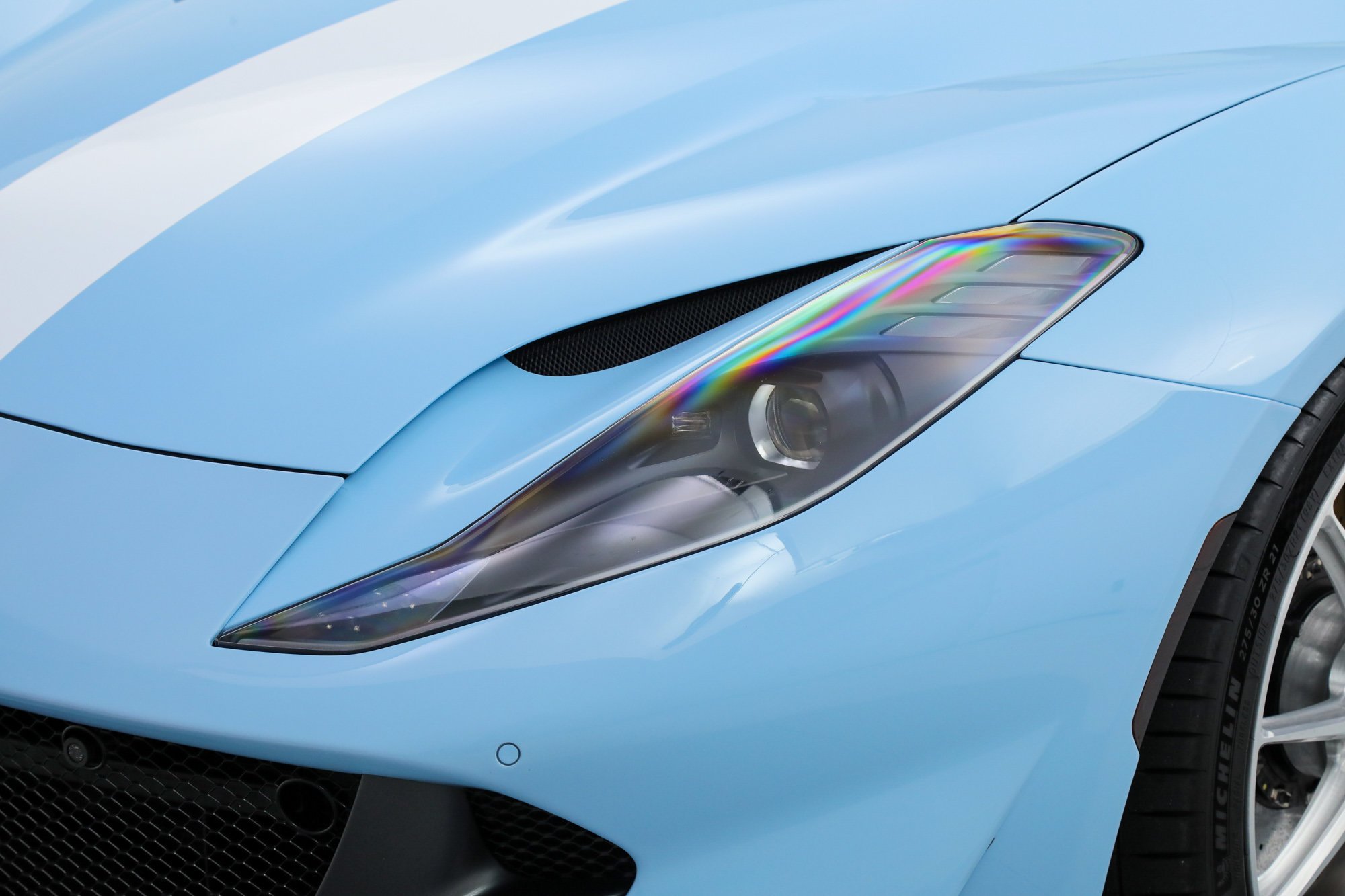Used 2023 Blue Ferrari  image 19