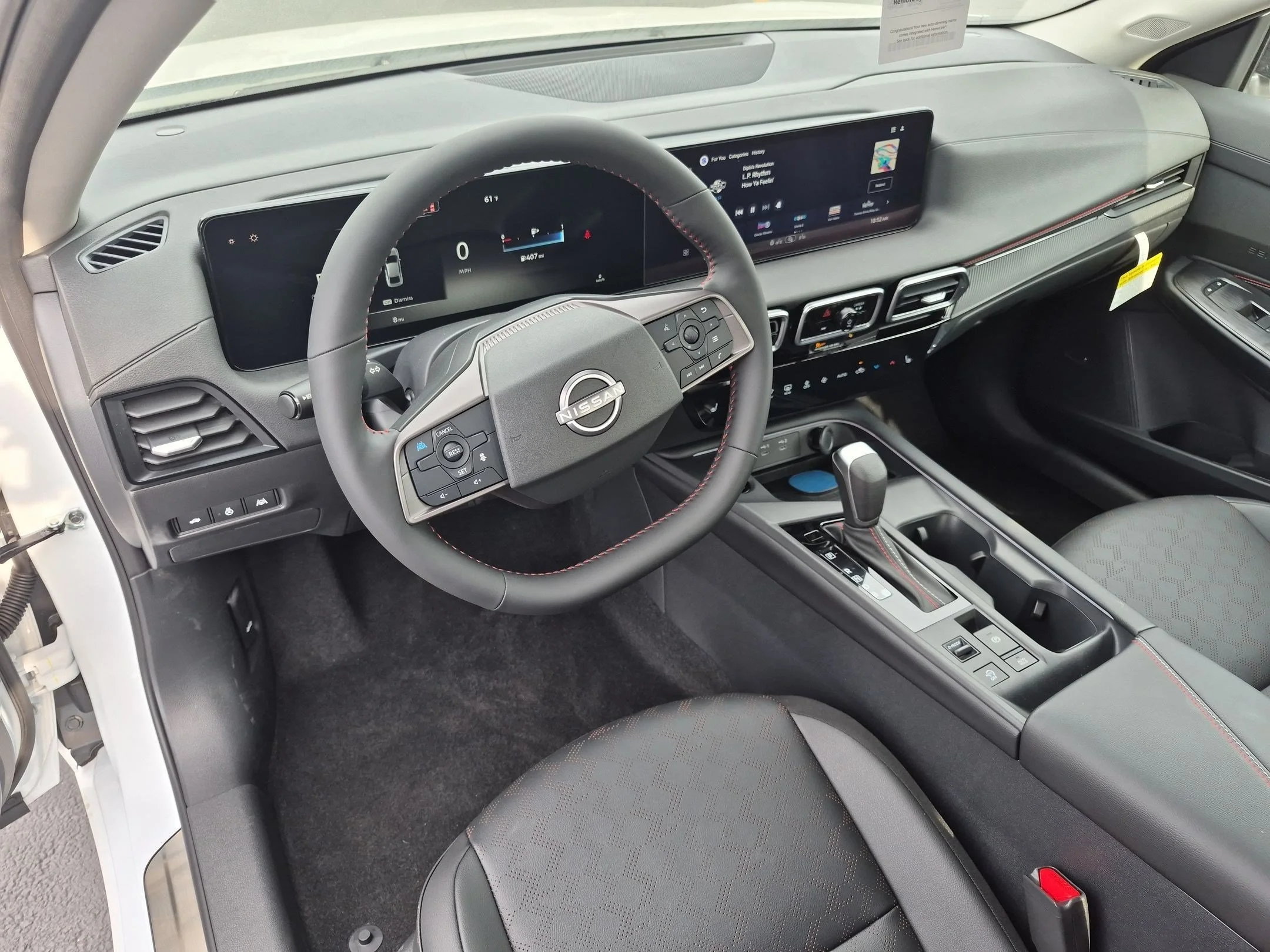 New 2027 Aspen White TriCoat / Super Black Two-tone Nissan SR image 11