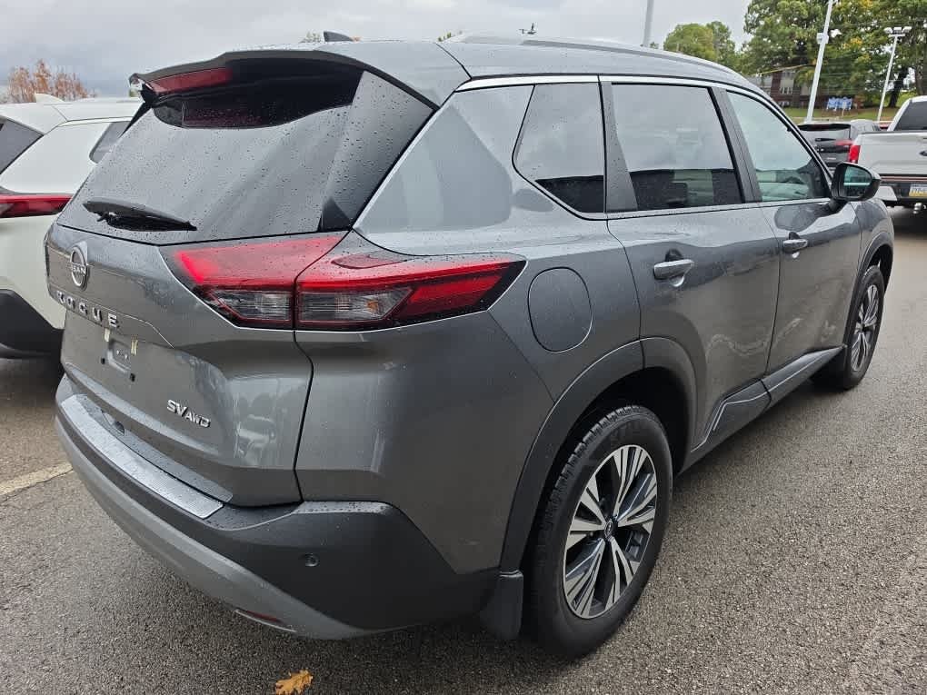Used 2023 Gun Metallic Nissan SV image 12