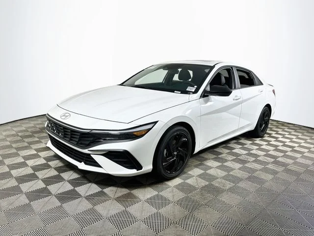 New 2026 White Hyundai SEL Sport image 7