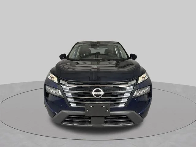Used 2024 Blue Nissan SV image 3