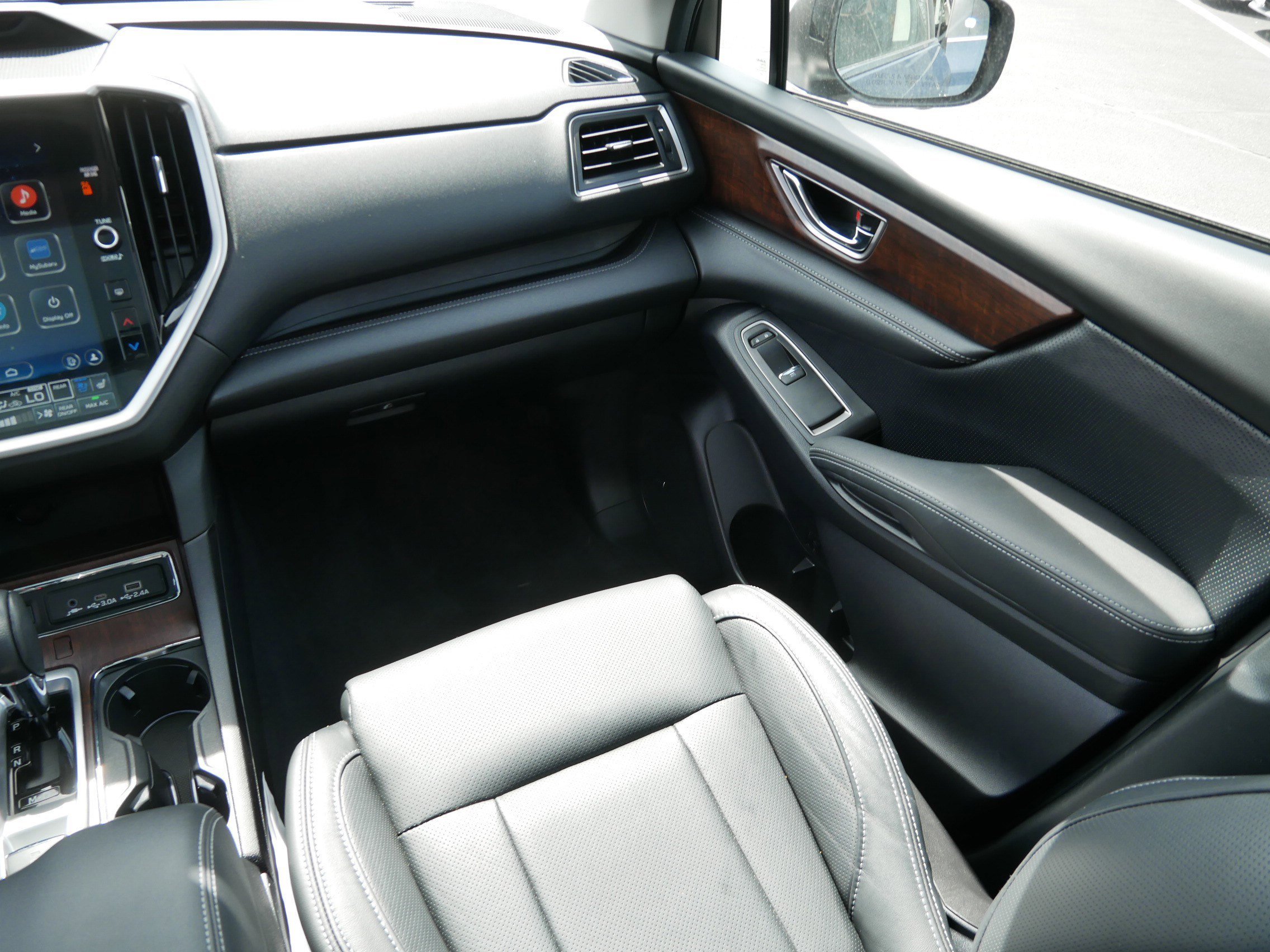 Certified Used 2023 Cosmic Blue Pearl Subaru Touring image 11