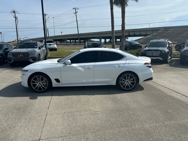 2025 Genesis G70 2.5T