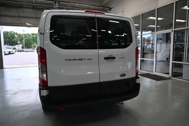 2024 Ford Transit Passenger Van XLT - Photo 7