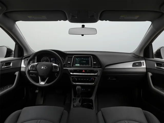 Used 2018 Gray Hyundai Sport image 19