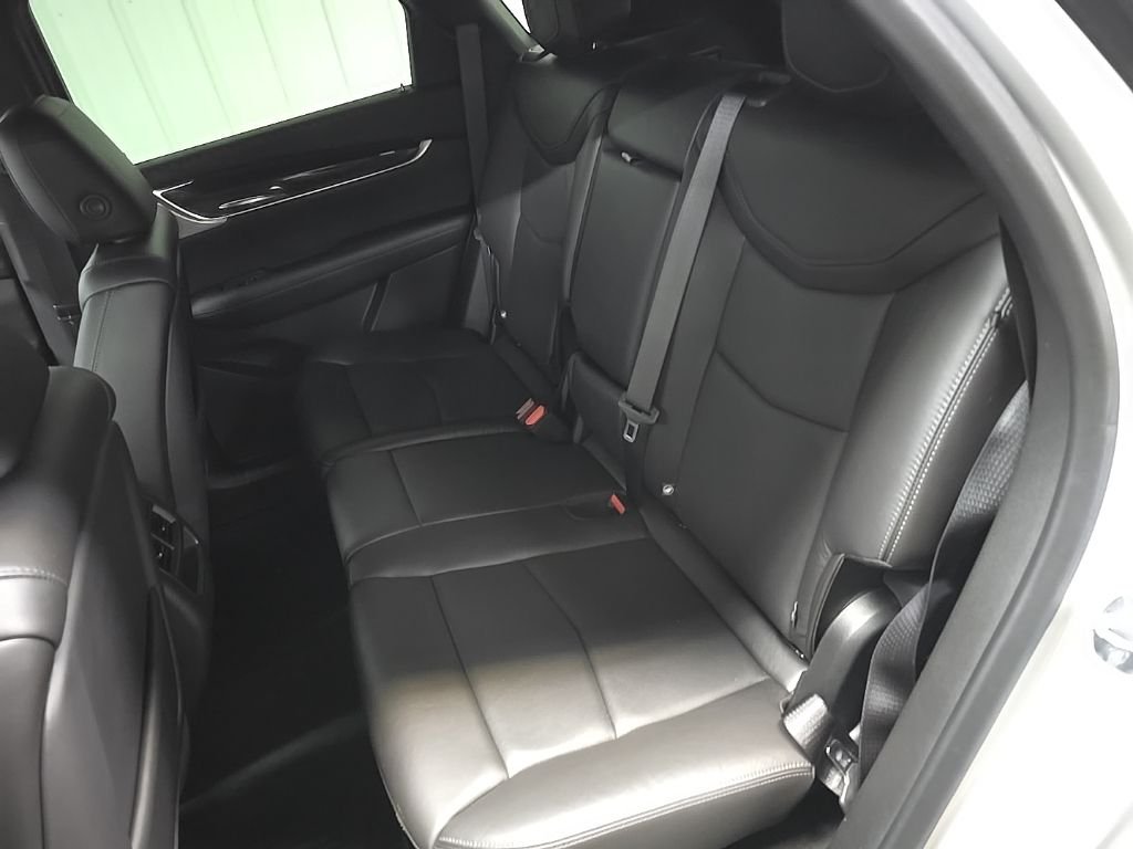 Used 2020 Radiant Silver Metallic Cadillac Premium Luxury image 32
