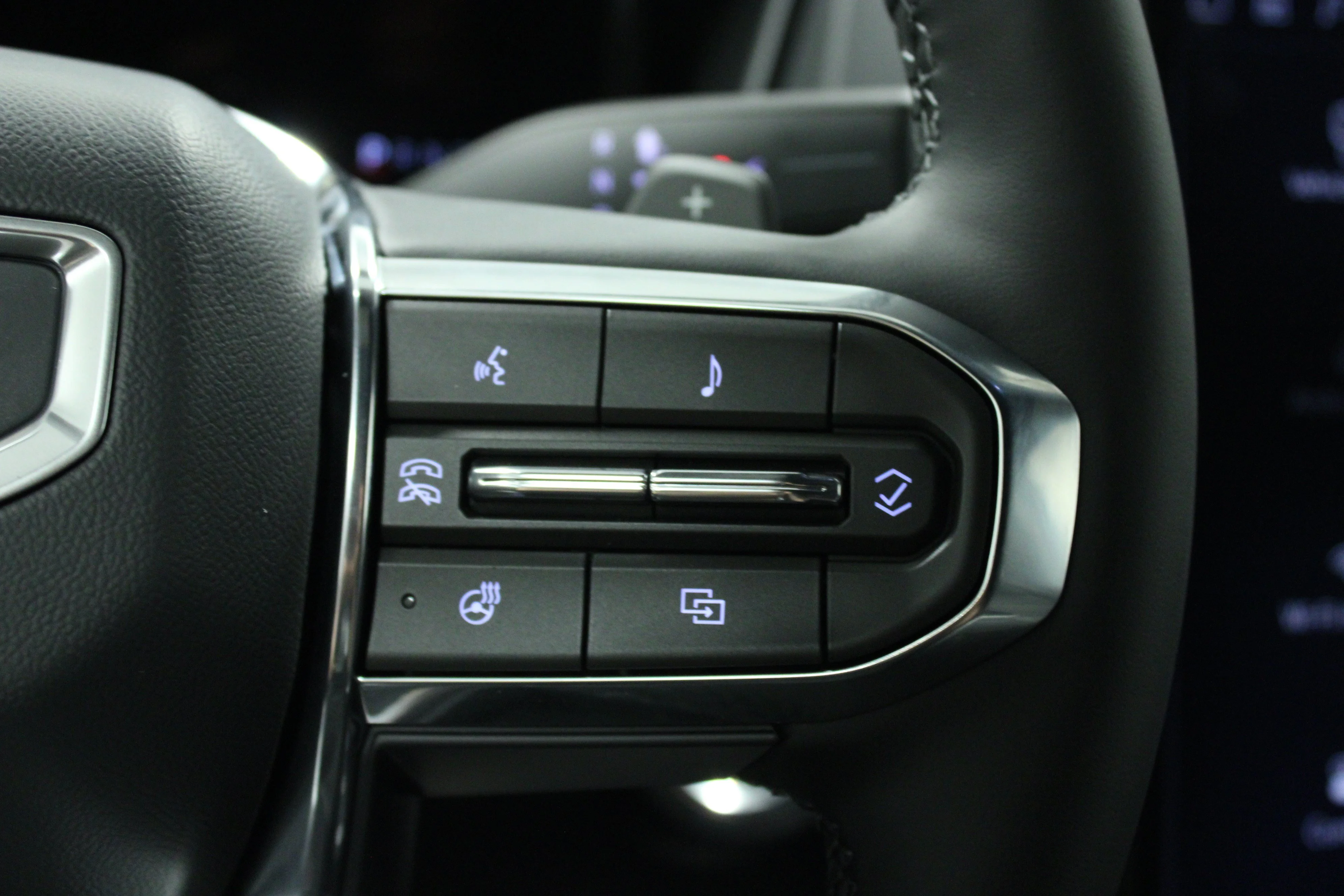 New 2027 Sterling Metallic GMC AWD Elevation image 21