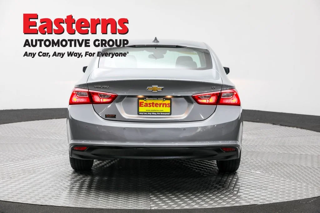 Used 2024 Gray Chevrolet LT image 6
