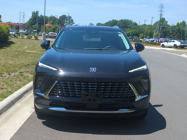 Used 2025 Black Buick Avenir image 16