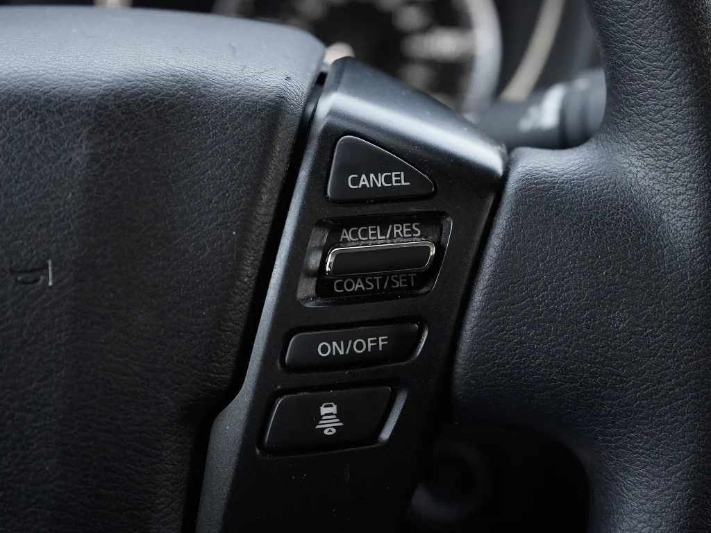 Used 2024 Glacier White Nissan S image 18