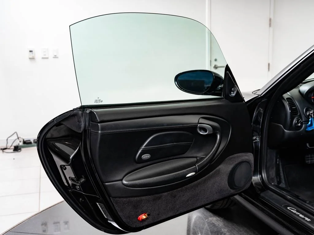 Used 2001 Black Porsche Carrera image 24