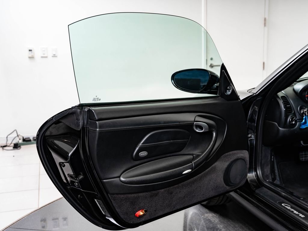 Used 2001 Black Porsche Carrera image 24