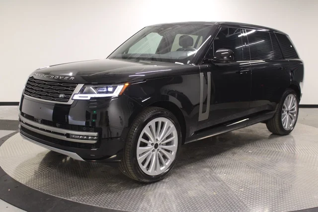 2026 Land Rover Range Rover SE