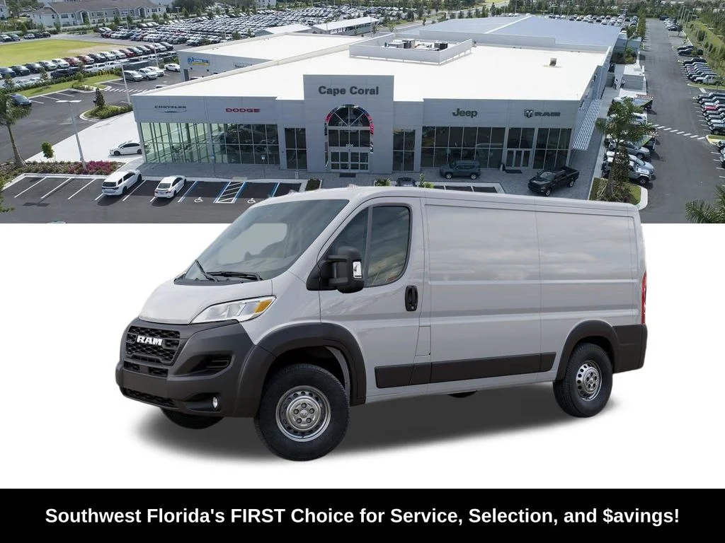New 2026 Bright White Clear-Coat Exterior Paint RAM Tradesman image 2