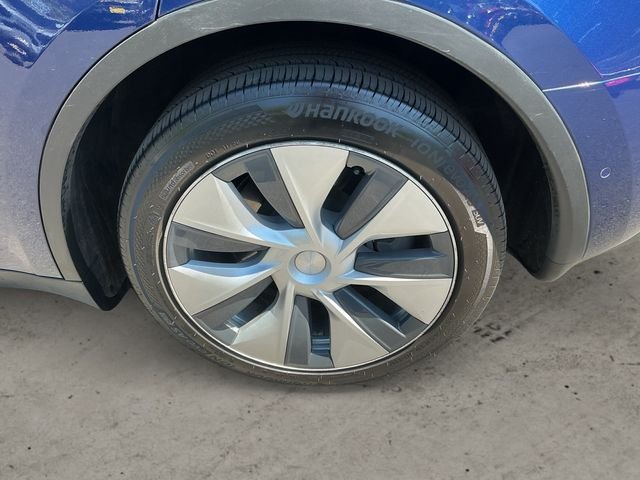 Used 2020 Blue Tesla Long Range image 9