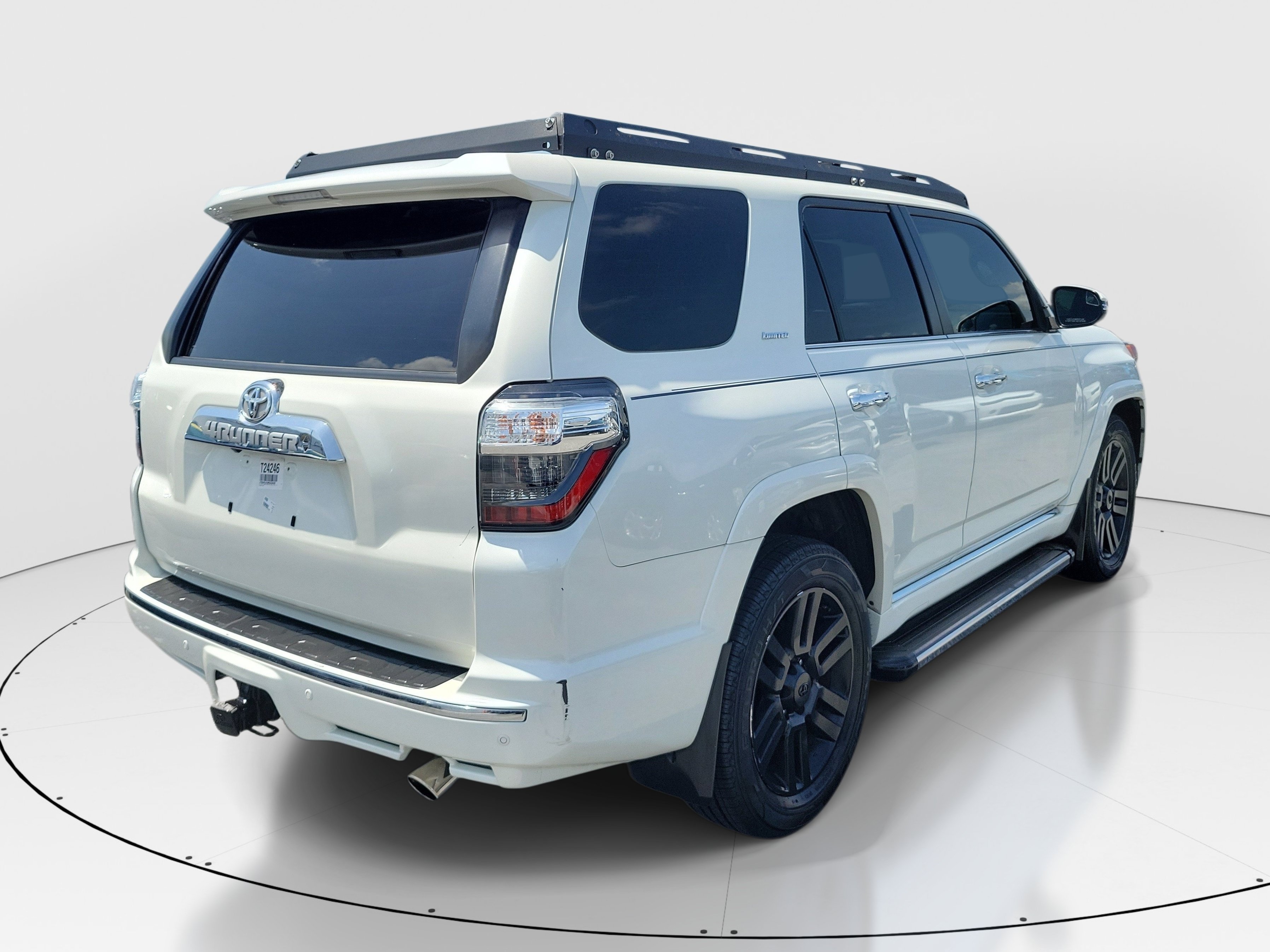 Used 2021 Blizzard Pearl Toyota Limited image 6