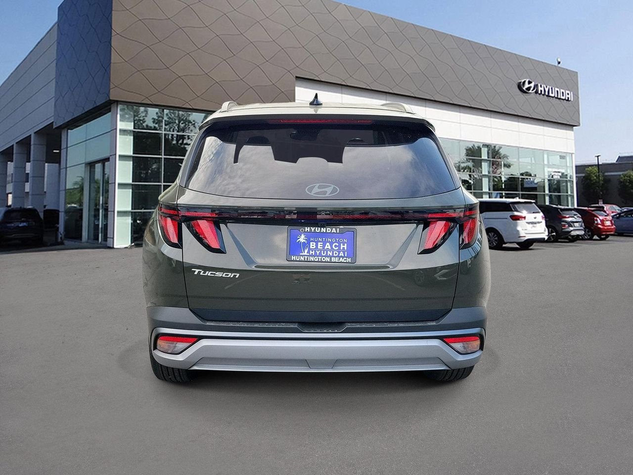 New 2026 Rockwood Green Hyundai SEL Plus FWD image 3