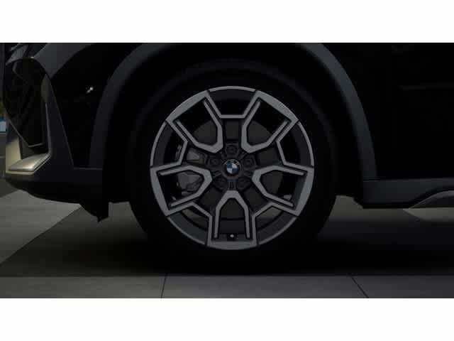 Used 2026 Jet Black BMW xDrive28i image 7