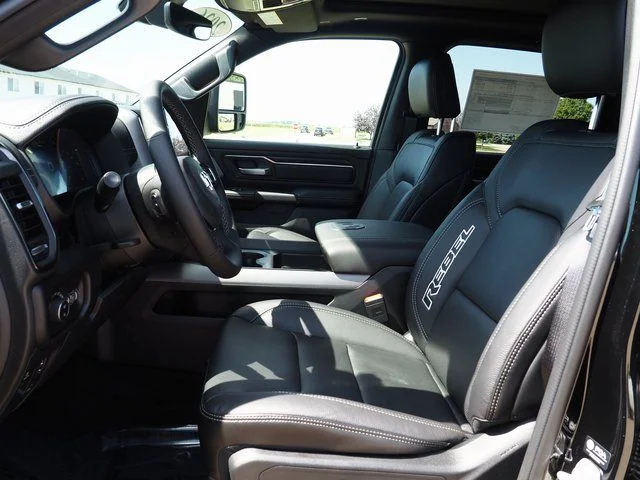 2026 RAM 1500 Rebel - Photo 6