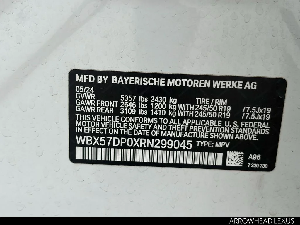 Used 2024 White BMW xDrive30i image 35