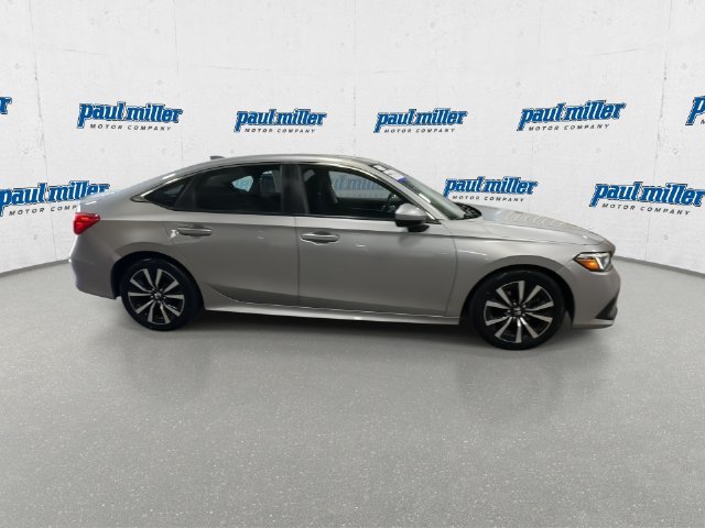 Certified Used 2022 Silver Honda EX image 13